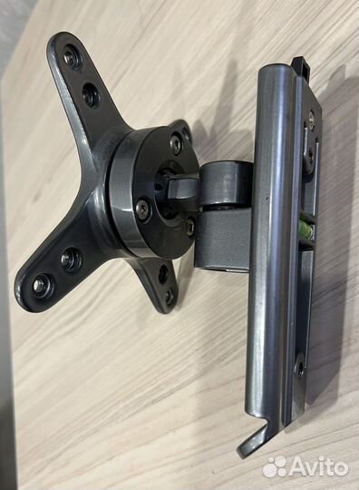 Кронштейн для телевизора ф. Vivanco