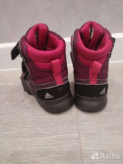 Ботинки демисезонные для девочки 23