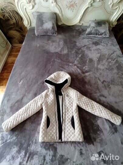 Куртка демисезонная для девочки 140