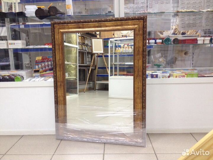 Зеркало в раме 550*750