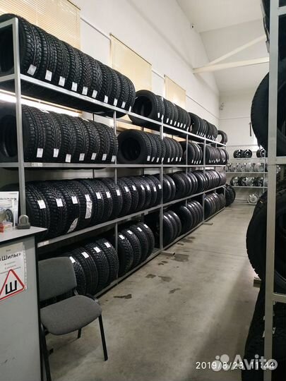 Viatti Brina Nordico V-522 175/70 R14 84T