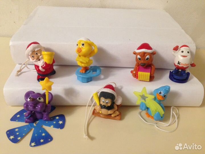 Киндер игрушки новогодние серии