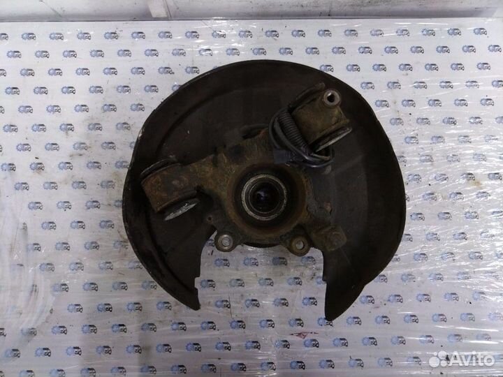 Кулак поворотный + ступица задний Audi A6 C5 2.8