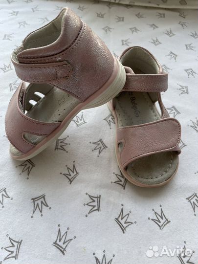 Босоножки для девочки