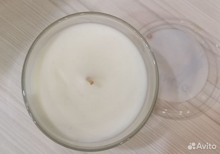 Свечи и открытки Икеа