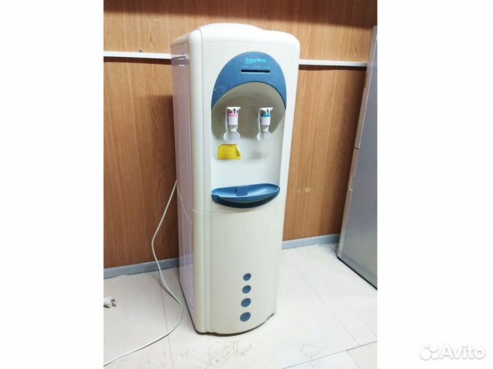 Кулер для воды с Aqua Work 16 L-HL, компрессорный