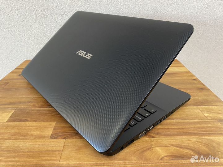 Новое состояние мощный тонкий Asus Core i3-4005U