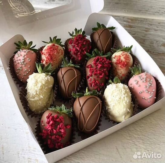 Набор клубники в шоколаде - 12 шт