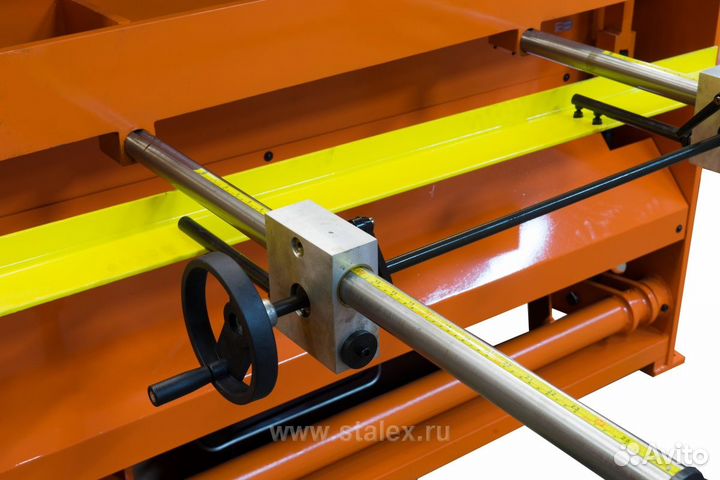 Гильотина гидравлическая THS 1520x4