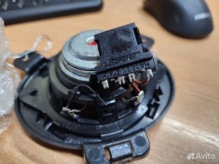 Динамик для Audi Q7 4L 4L0035361