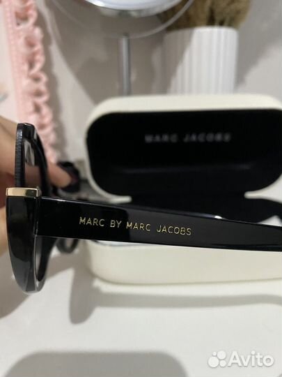 Солнцезащитные очки marc jacobs