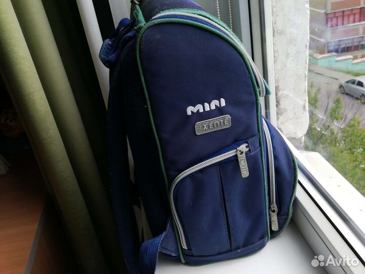 Рюкзак школьный для мальчика 1-3класс