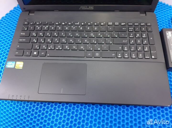 Ноутбук asus i3/8Gb DDR3/SSD120Gb