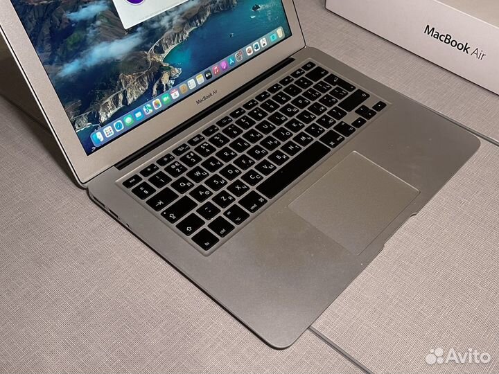 Macbook Air 13 SSD M2, идеальное состояние