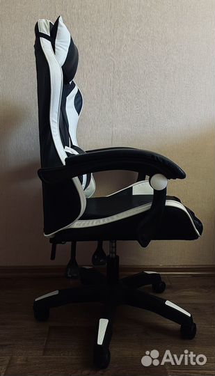 Компьютерное кресло