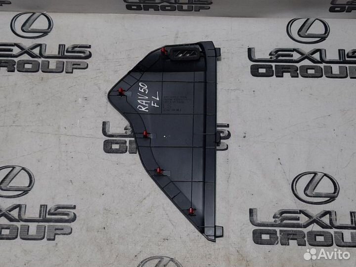 Накладка торпеды лев. Toyota RAV4