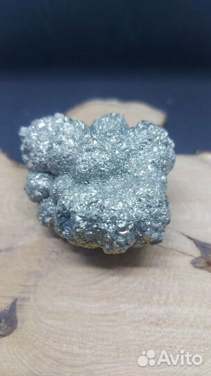 Пирит. Натуральные минералы, камни