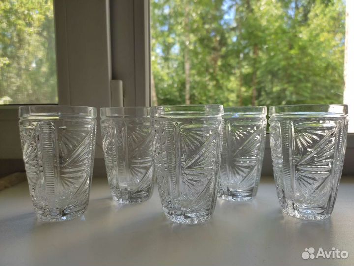 Рюмки, стаканы хрусталь