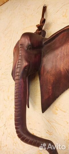 Африканская маска дерево