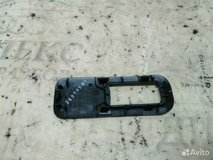 Накладка декоративная Audi A8 D3 4E 2004-2010