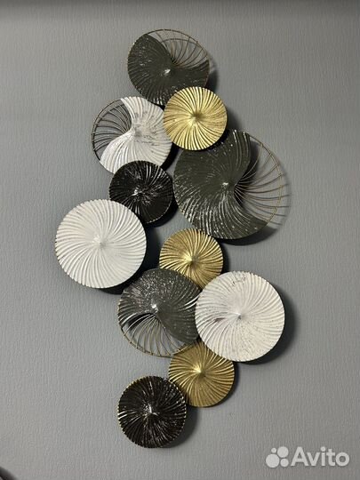 Металлическое панно