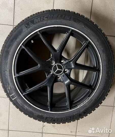 Michelin X-Ice North 3 275/45 R20