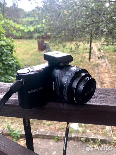 Зеркальный фотоаппарат samsung nx1000
