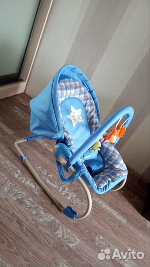 Шезлонг детский Babyton