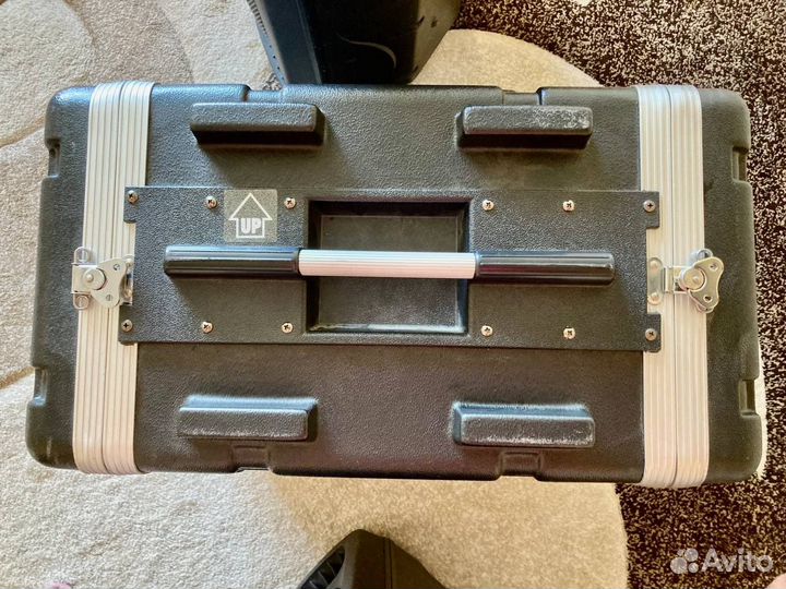 Музыкальная аппаратура