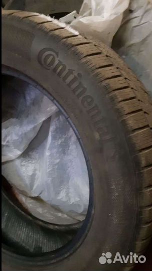 Continental ContiWinterContact TS 870 235/60 R18 107H