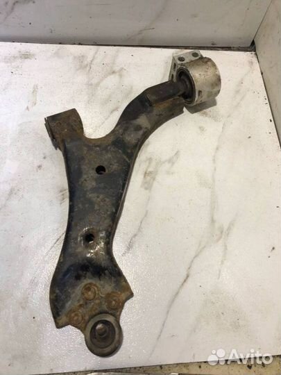 Рычаг нижний передний левый Opel Antara L07 A 22