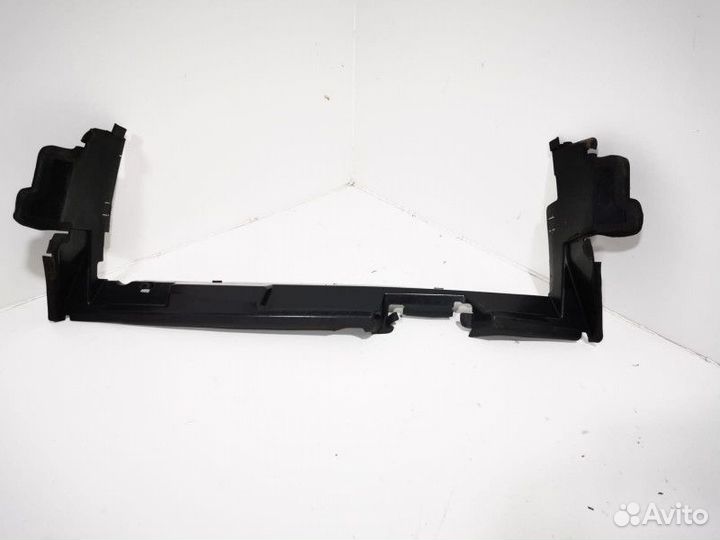 Воздуховод (дефлектор) радиатора Land Rover 5