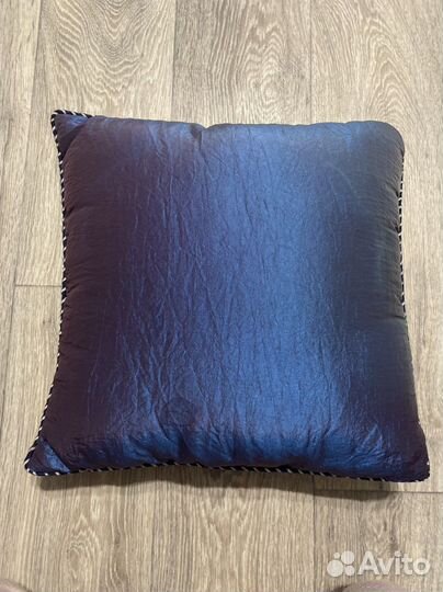 Декоративная подушка