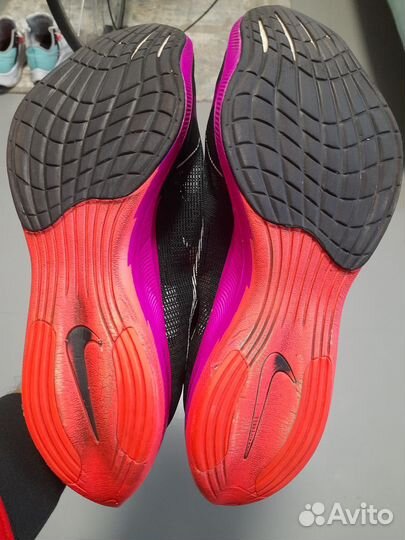 Nike zoomx vaporfly next2