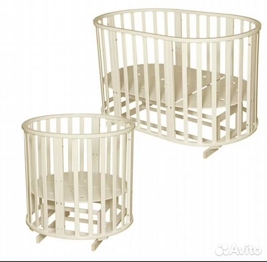 Кроватка для новорожденных с маятником