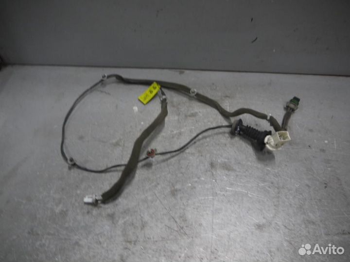 Проводка двери задней левой (стеклоподъемник мех.)