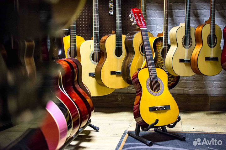 Детская гитара 1/2 Belucci + Аксессуары