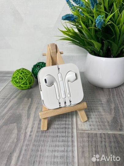 Оригинальные наушники EarPods With 3.5mm
