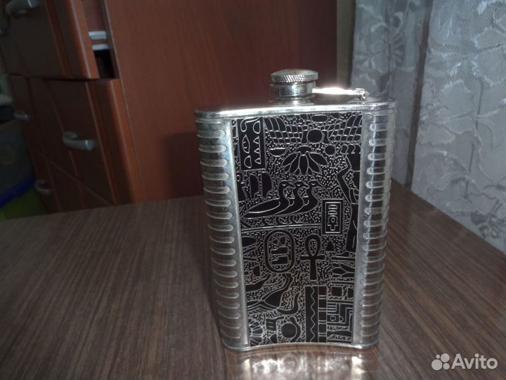 Фляжка металлическая