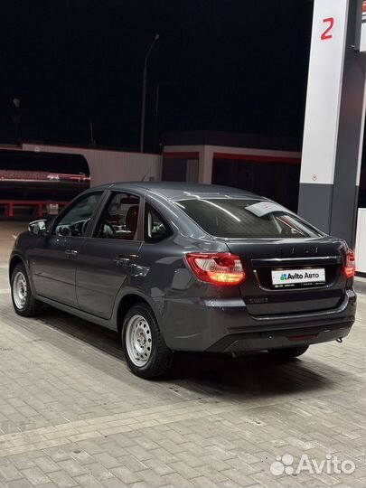 LADA Granta 1.6 МТ, 2024, 4 800 км