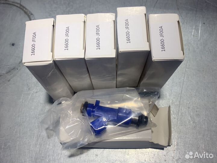 Форсунки комплект новые оригинальные Nissan GTR