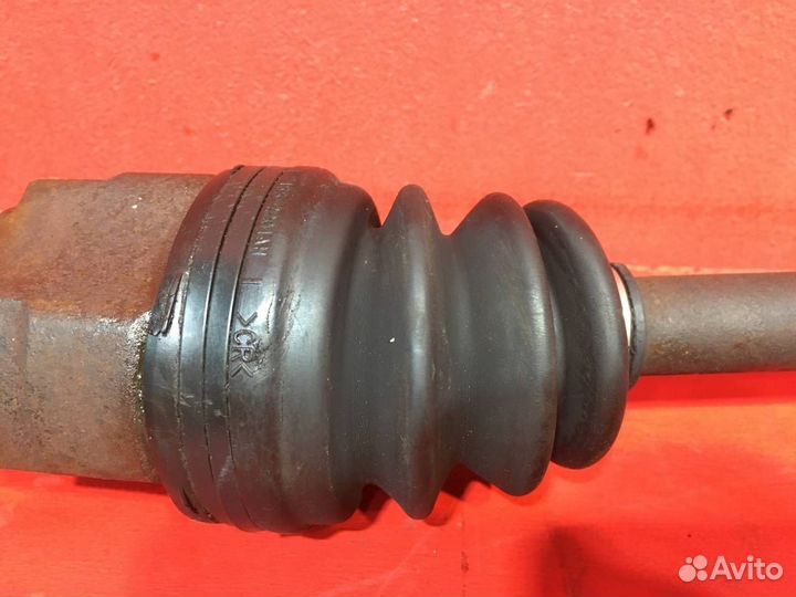 Привод передний правый Kia Venga хетчбэк G4FA 1.4L