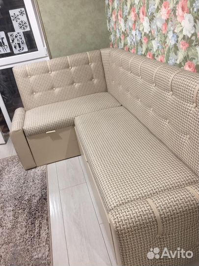 Кухонный уголок со спальным местом Верона рогожка