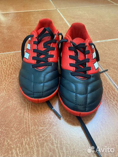 Футбольные бутсы футзалки adidas