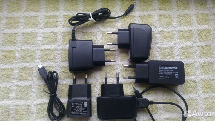 Зарядное устройство