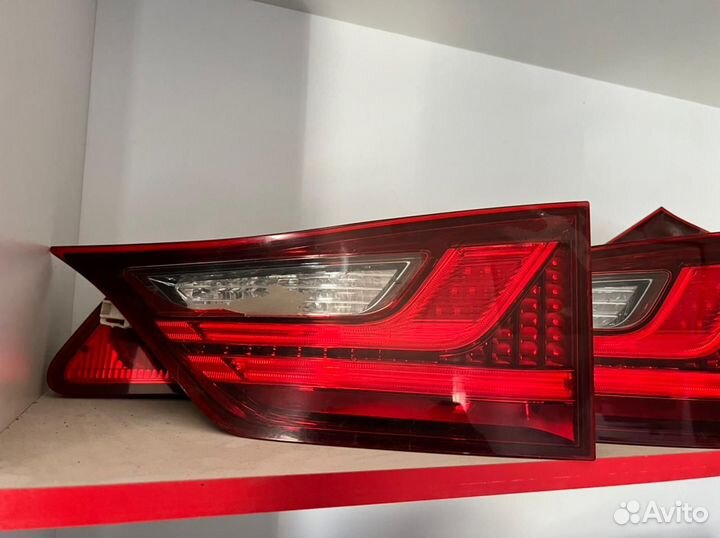 Фонарь задний Lexus GS4