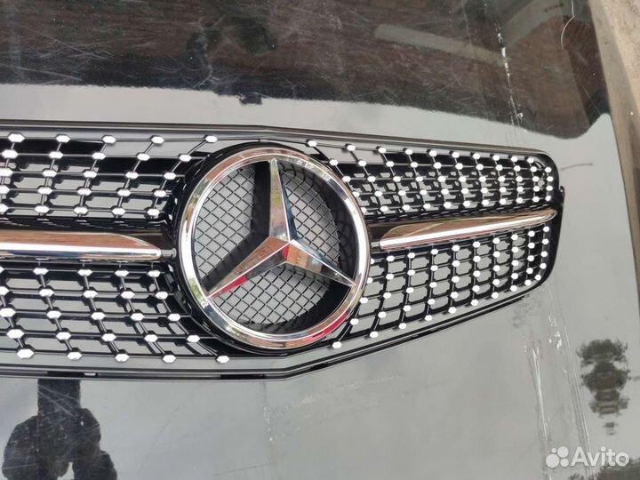 Решетка радиатора 204 диамант Mercedes W204 AMG