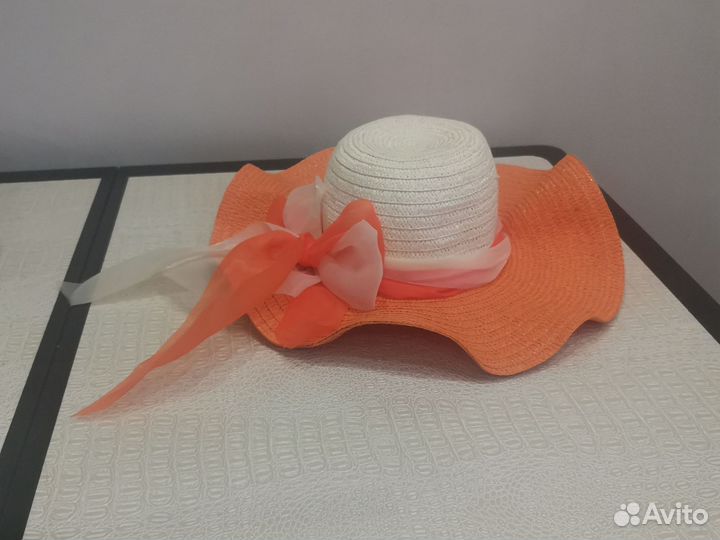 Шляпа с бантом