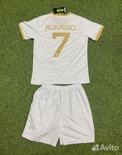 Футбольный костюм для мальчика, новый