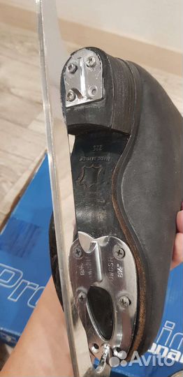 Коньки профессиональные Risport Excellence